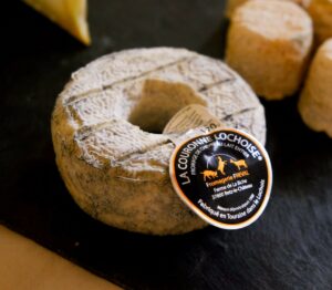 La Ferme De La Biche Couronne Lochoise A Paris Couronne Lochoise